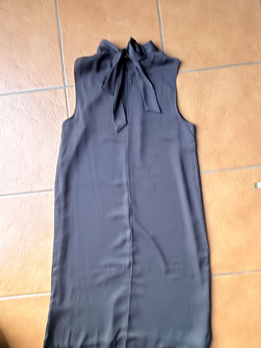 H&M Vestiti: Abito leggermente satinato,tg XS – Nuovo (secondo la descrizione) da Bellinzona venduto da bul_mvy5 5