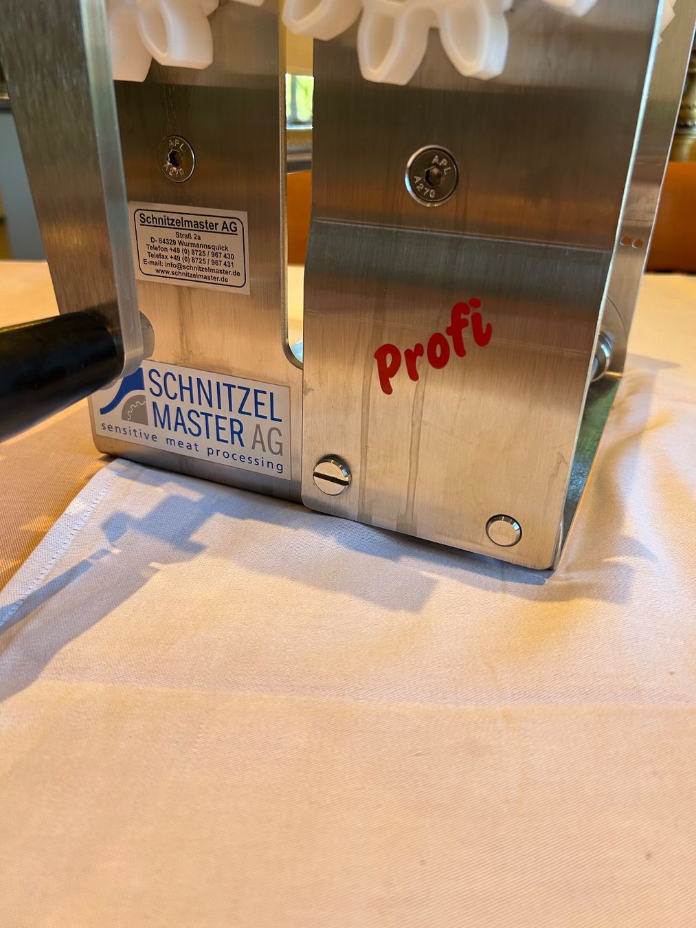 Elettrodomestici da cucina: SCHNITZEL MASTER PROFI HANDSTEAKER – Usato da Weissbad venduto da Usw63 2