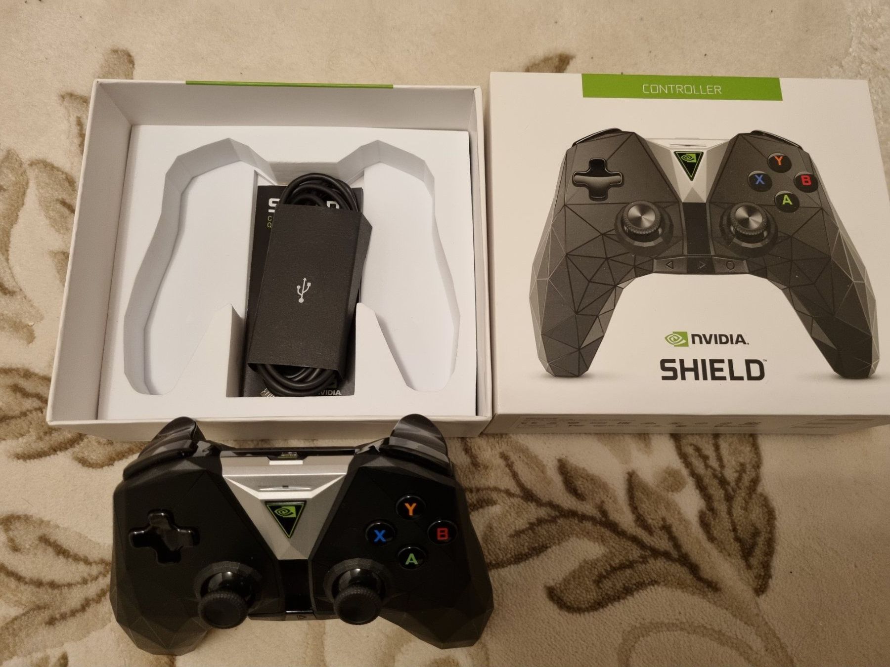 Nvidia Multimediaplayer & Streamer: Fast neue Nvidia Shield TV Pro – Komplettset + 2 Controller – Gebraucht aus Zürich von x.25 8