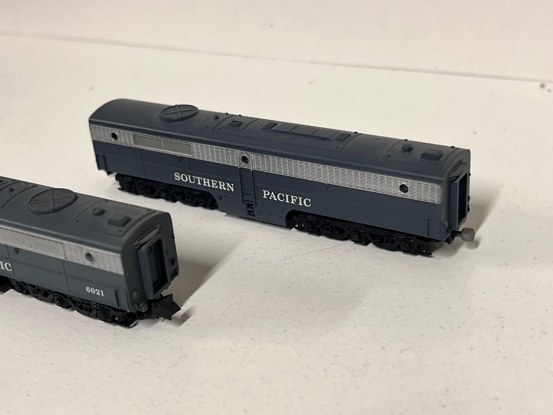 Modelleisenbahnen: SOUTHERN PACIFIC 2 Teilig Spur N Analog – Gebraucht aus Neuenhof von ludovicco 3