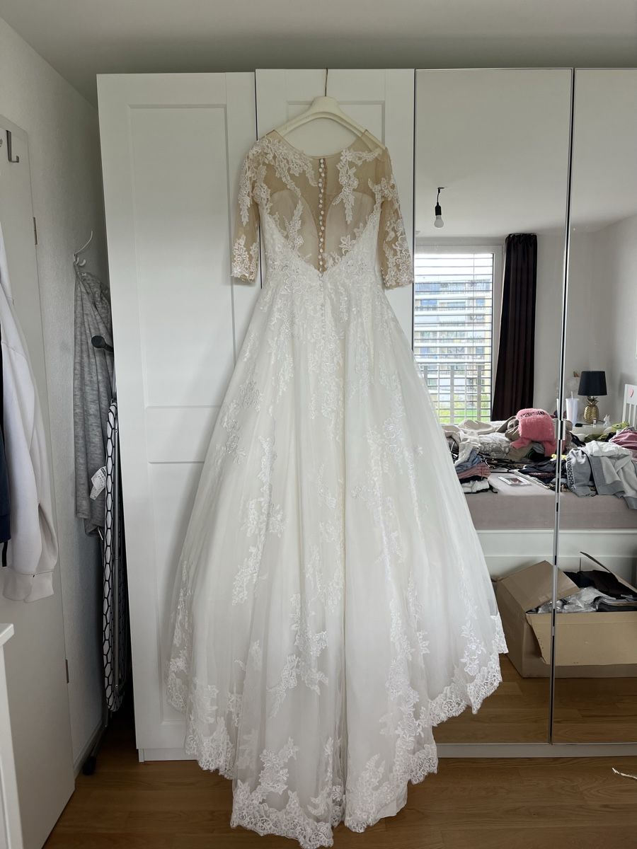 Pronovias Vestiti: Robe de mariée Pronovias off white – Usato da Bussigny venduto da LabiZaule 3