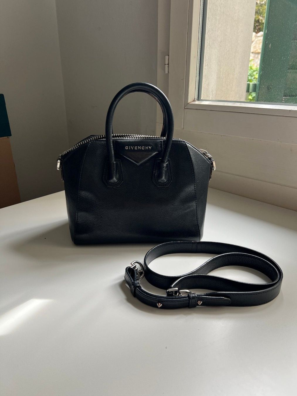 Givenchy Borse: Givenchy Mini Antigona, Black, 2014 – Usato da Zürich venduto da cefanie