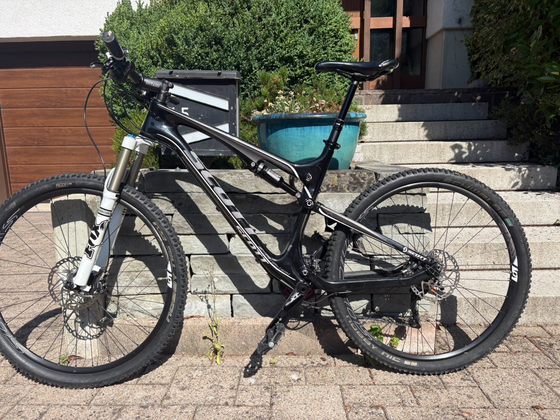 Scott Biciclette: Scott Genius 920 Carbon Fully - Rahmengrösse XL – Usato da St. Margrethen SG venduto da houseship 1