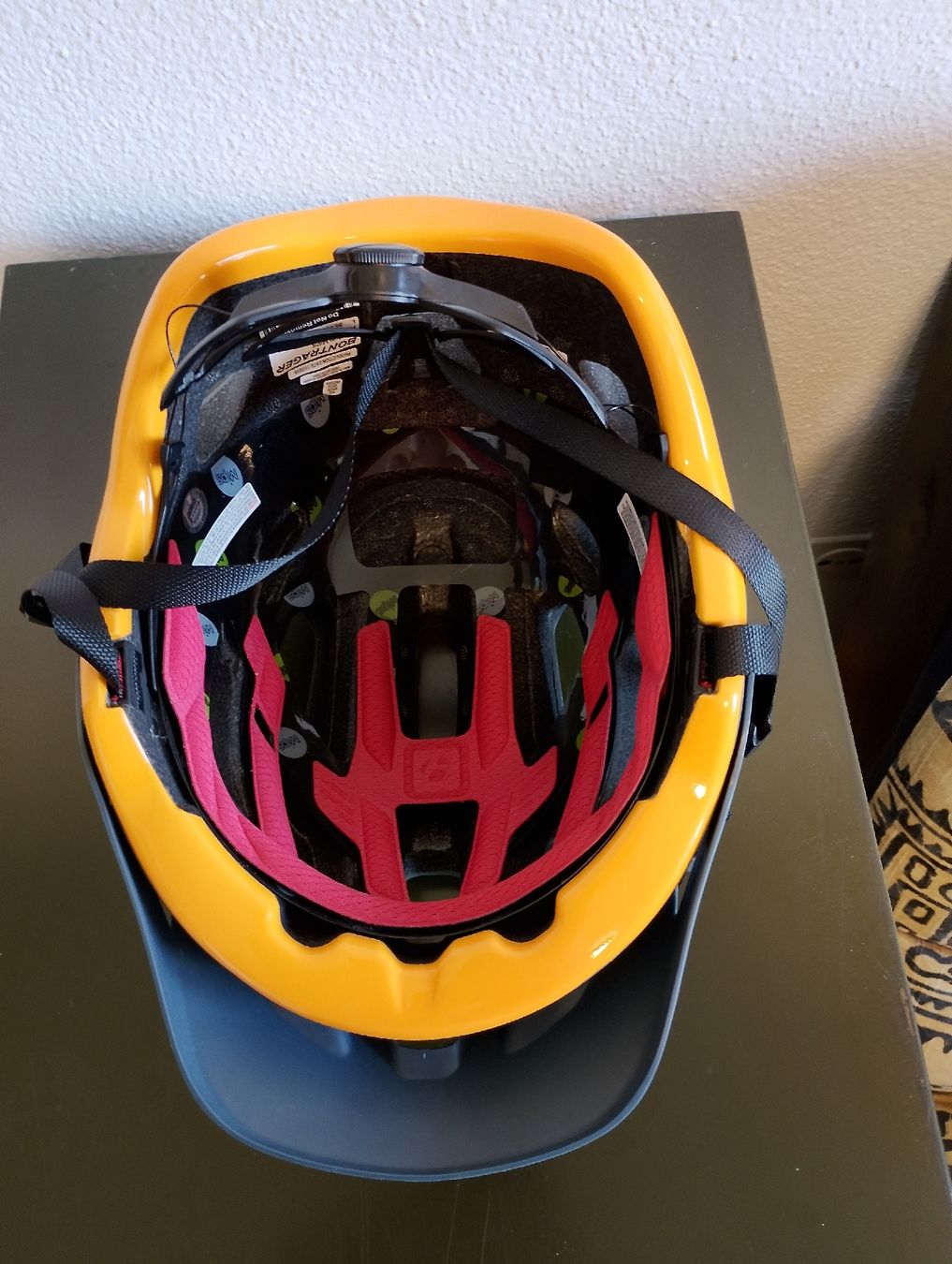 Bontrager Caschi: Bontrager Quantum MIPS Velohelm Grösse L  – Usato da Winterthur venduto da wintisells 3