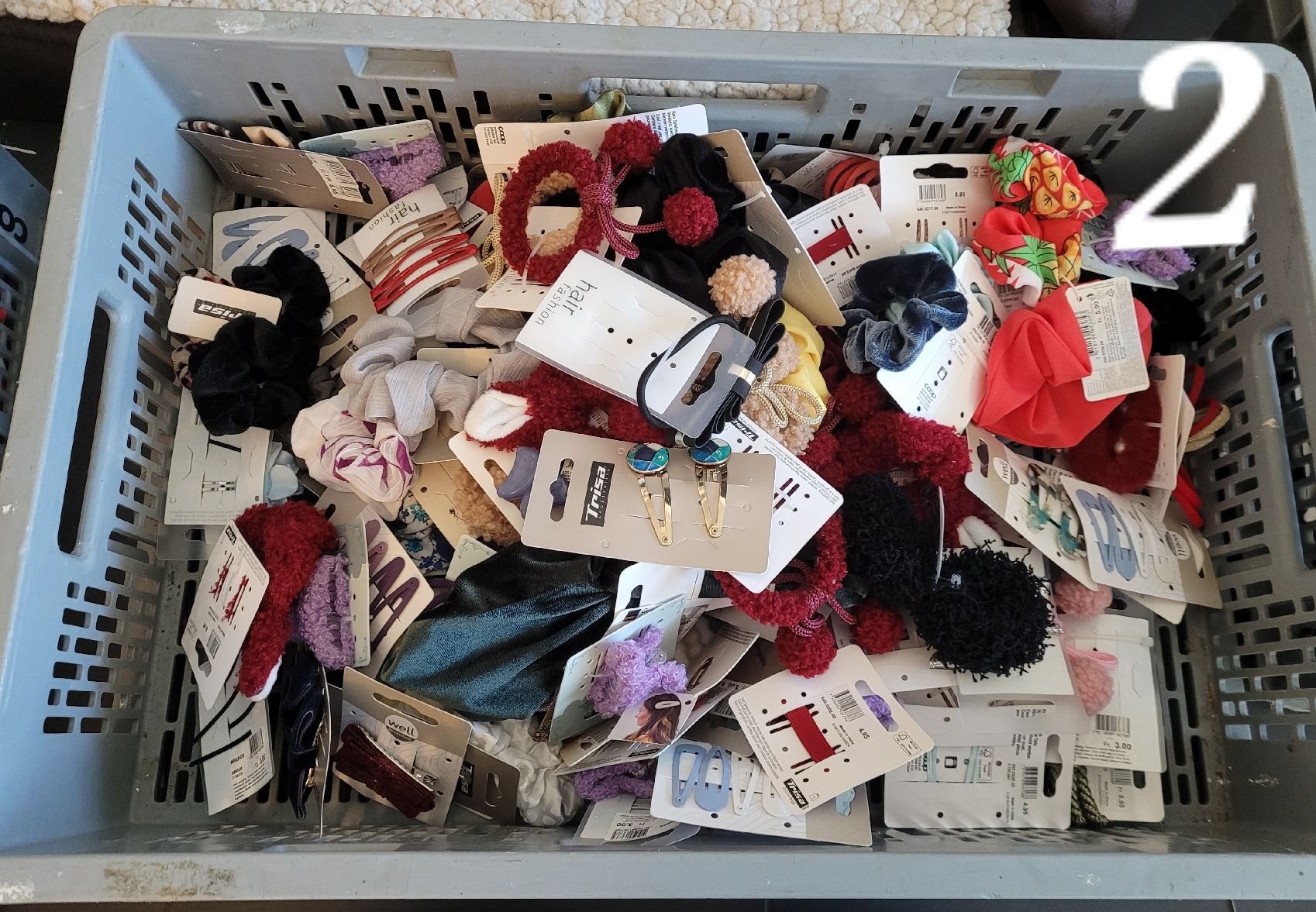 Trisa Haarschmuck: Restposten Haarschmuck – Neu (gemäss Beschreibung) aus Kappel SO von Matschi86 1