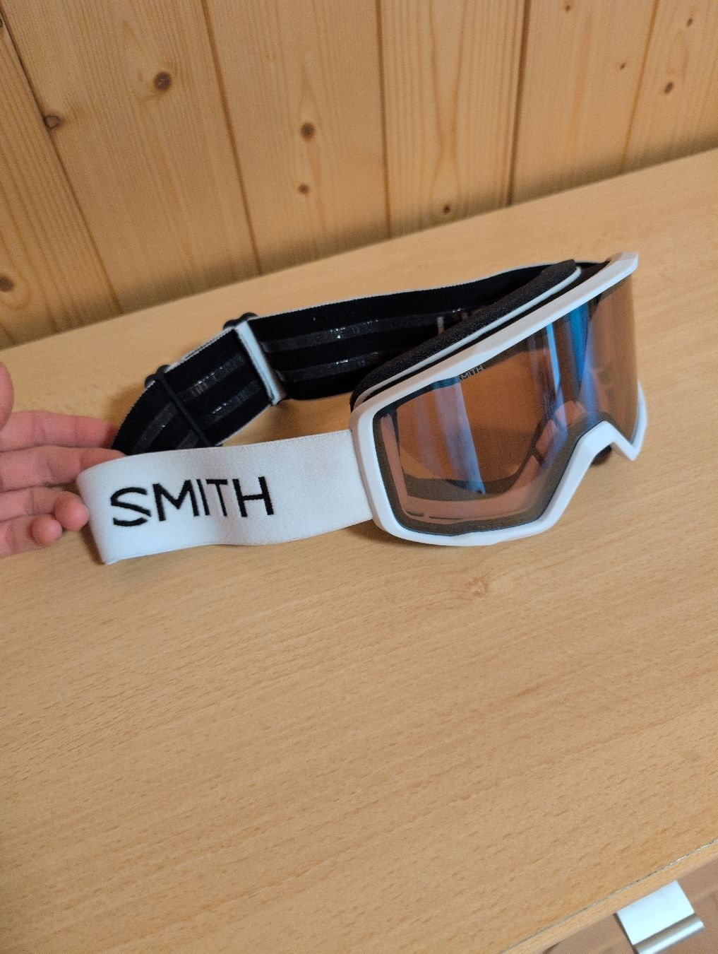 Smith Optic Occhiali & Lenti: Smith Ski Goggles, White Frame, Excellent Condition 🎿 – Usato da Grindelwald venduto da val_bq2g 1
