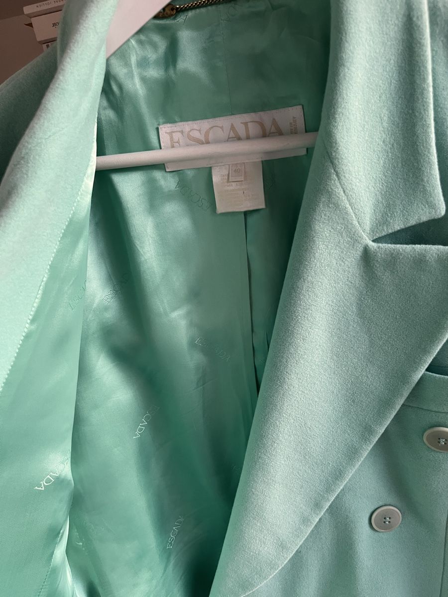 Giacche: Veste ESCADA vintage taille 40 vert menthe – Usato da Evilard venduto da Mamarsi 2