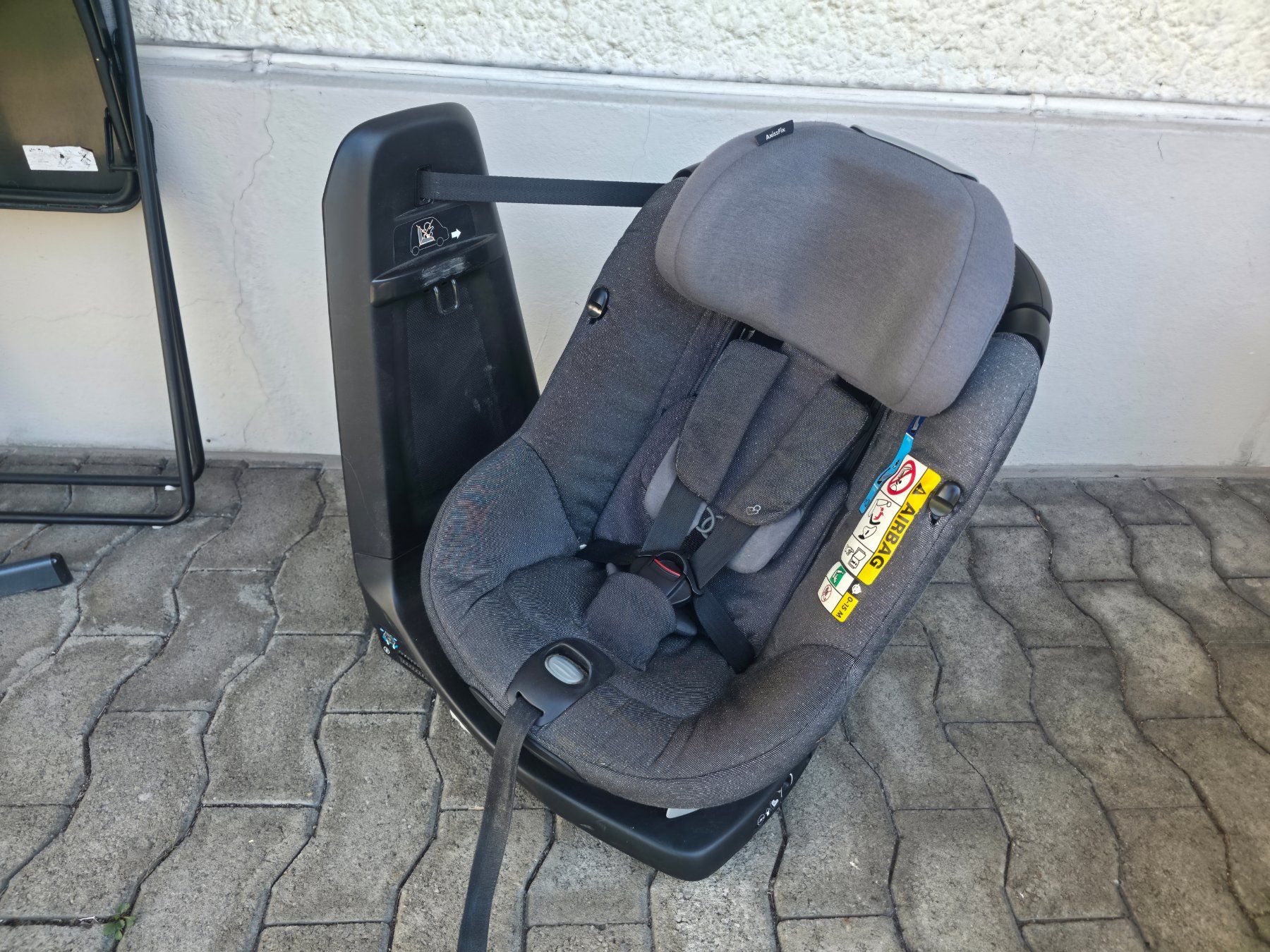 Maxi-Cosi Seggiolini per auto: Maxi Cosi Axiss Fix – Usato da Steffisburg venduto da Davga 1