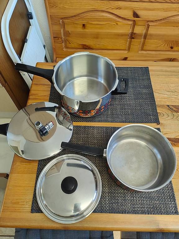 Padelle: Dampfkochtopf mit Kasserolle  Edelstahl – Usato da Recherswil venduto da beawuethrich 1