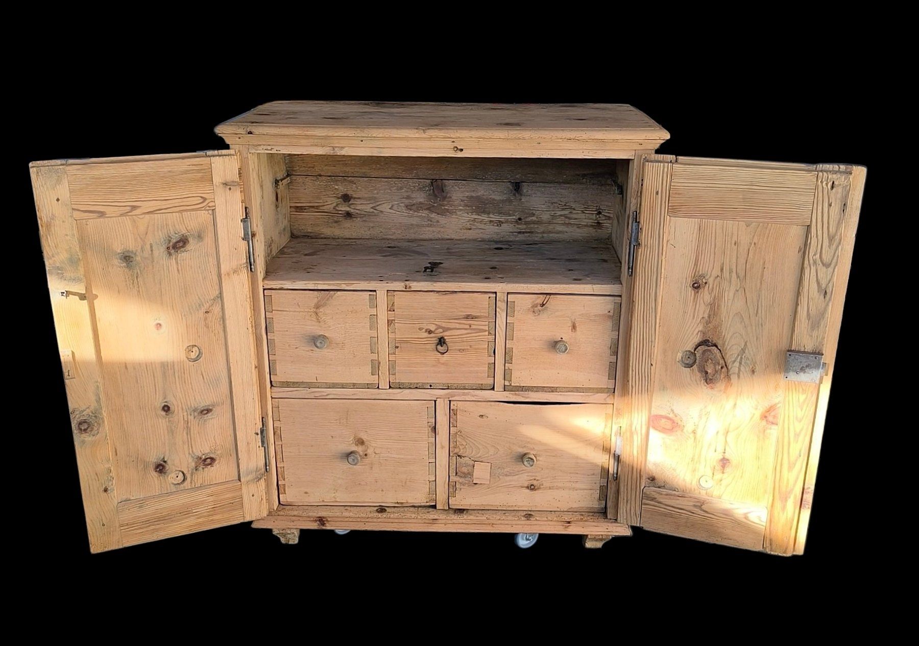 Kommoden: Antik Schubladenmöbel Holz Arve – Gebraucht aus Maladers von der_Holzwurm 2