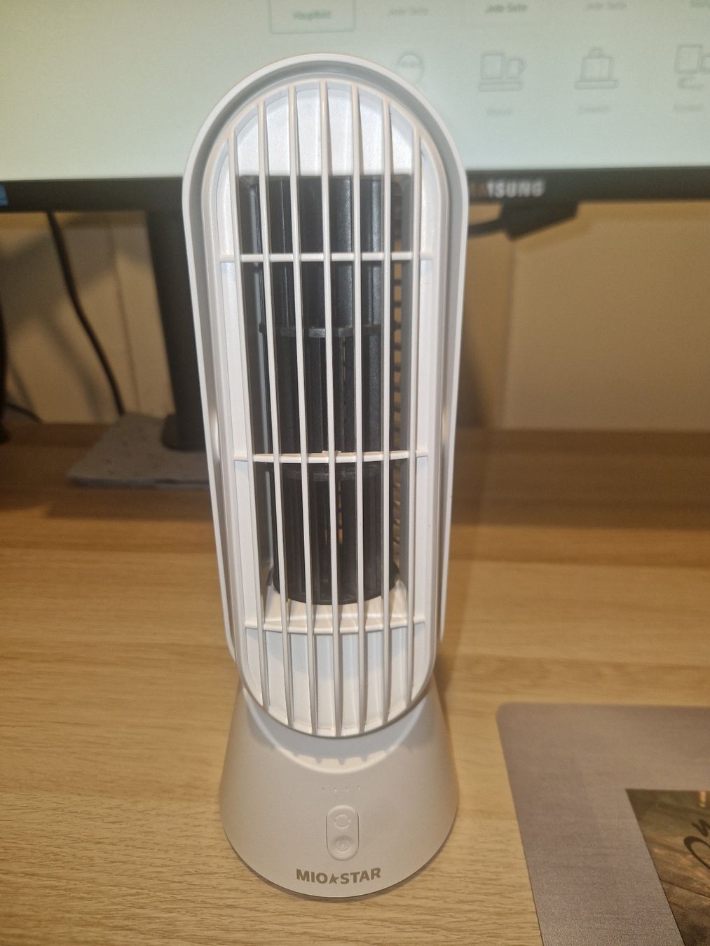 Mio Star Ventilateurs: MIOSTAR Desktop Tower Fan – D'occasion à Thun par chrugi1994