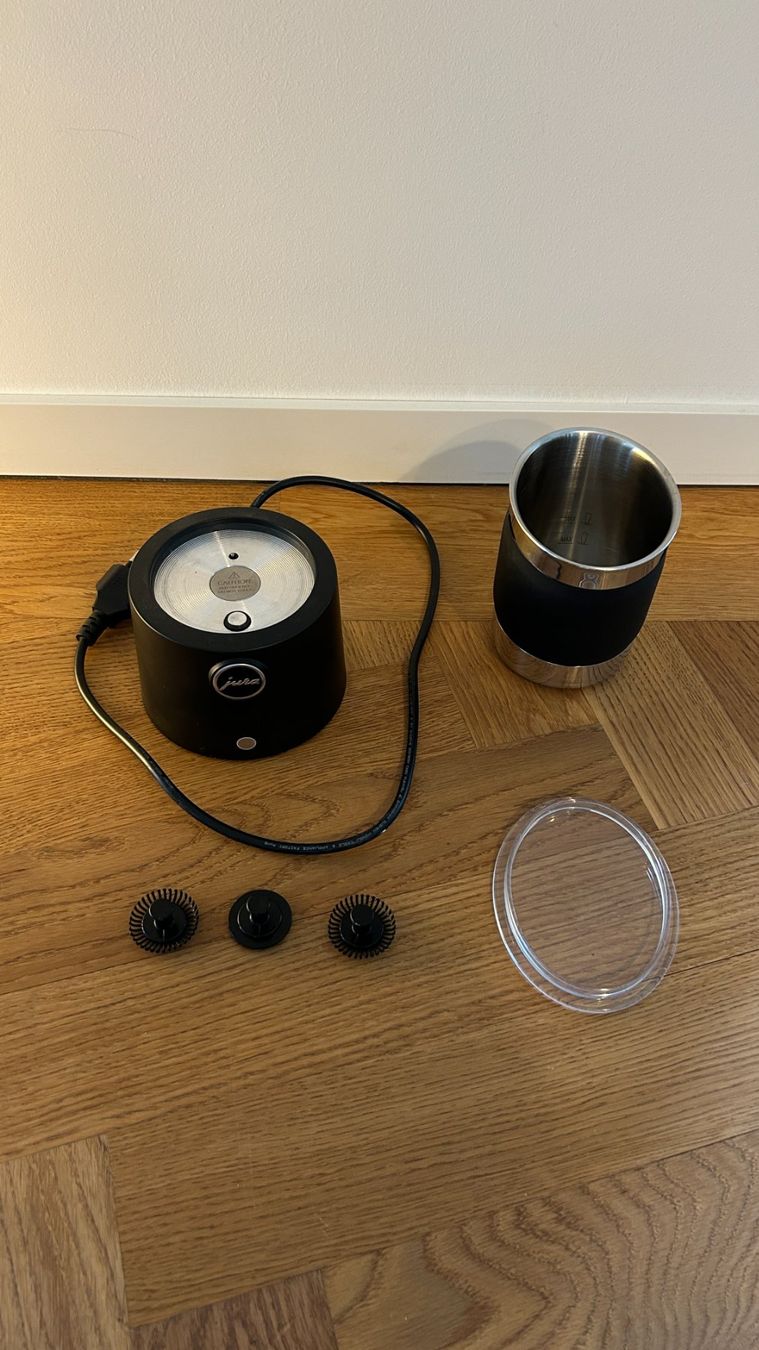 Jura Elettrodomestici da cucina: Jura Milchschäumer Hot & Cold – Usato da Zürich venduto da vivamatu 2
