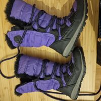 Sorel Winter Boots purple/black size 25, new