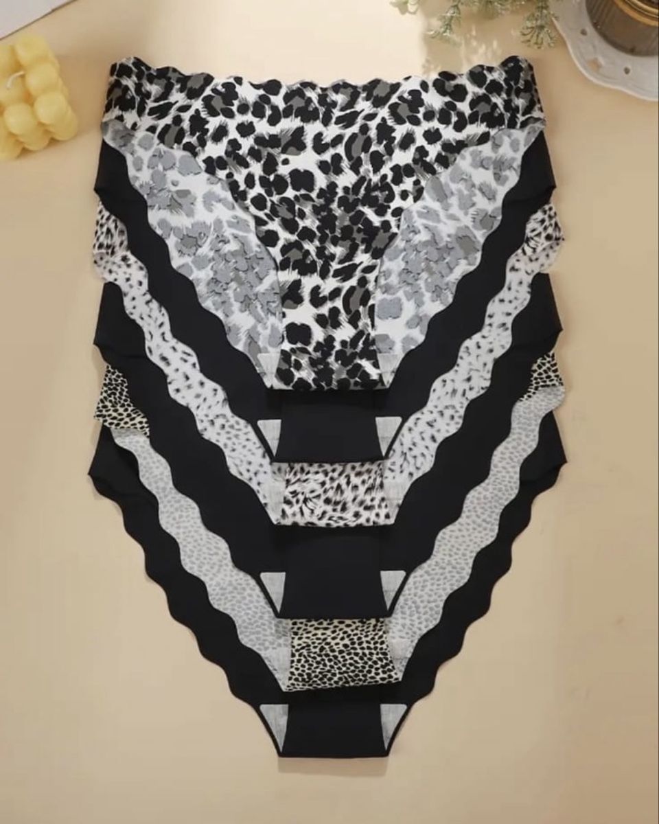 Shein Autres dessous: 6 culottes M 🐆  – Neuf avec emballage d'origine à Bramois par cyr_sb8d