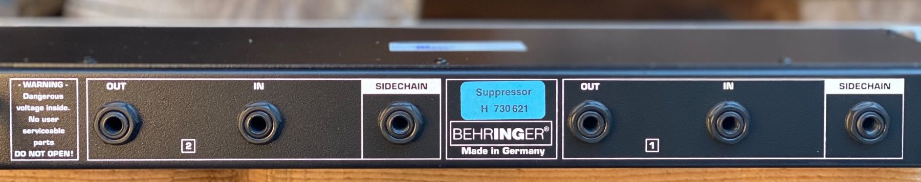 Behringer Mischpulte: Behringer De-Esser/Supressor DE-102 – Gebraucht aus Wirzweli von Kreonides 2