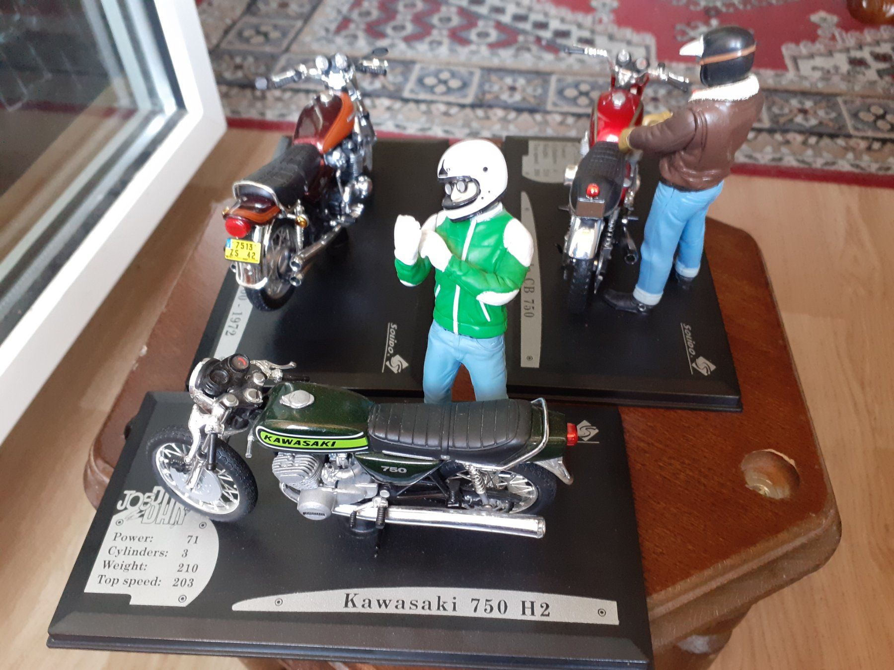 Kit di modellismo & Modellini statici: Solido Modelle 1:18 Joe Bar Team – Usato da Zürich venduto da Crocuda 4