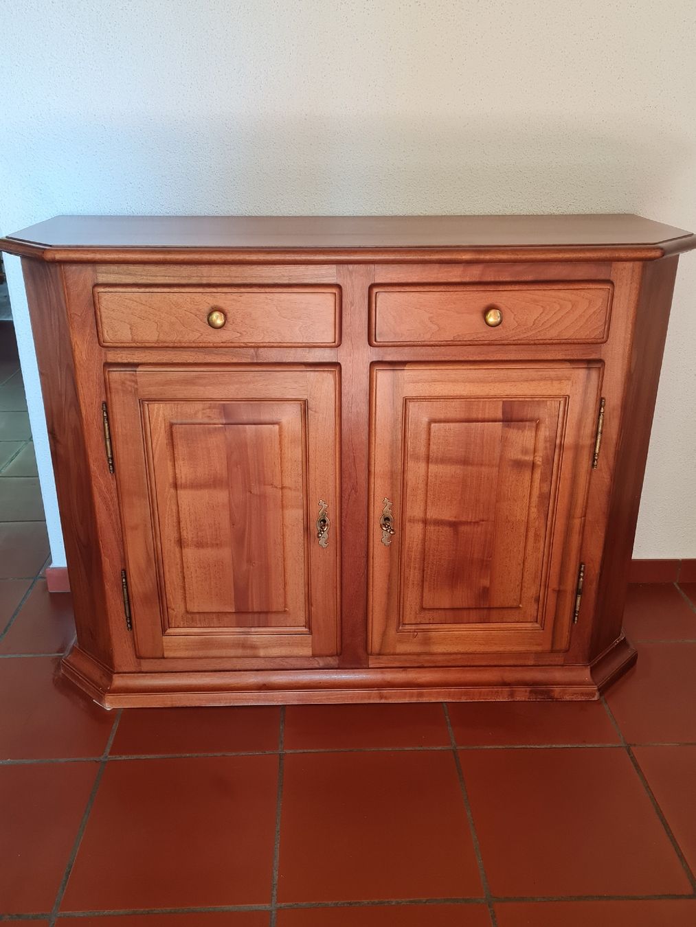 Commodes: Kommode Holz – D'occasion à Kleinandelfingen par reg_yg6p 1