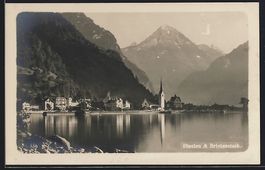 Flüelen, Teilansicht mit Bristenstock