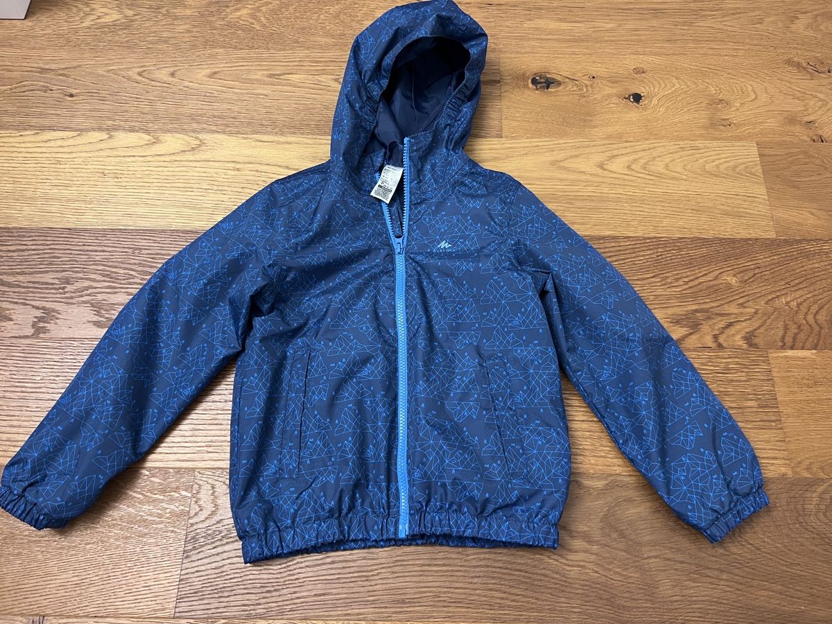Decathlon Giacche & Cappotti: Coole Jacke Gr. 113 - 120 cm – Usato da Gipf-Oberfrick venduto da Sonne010203 1