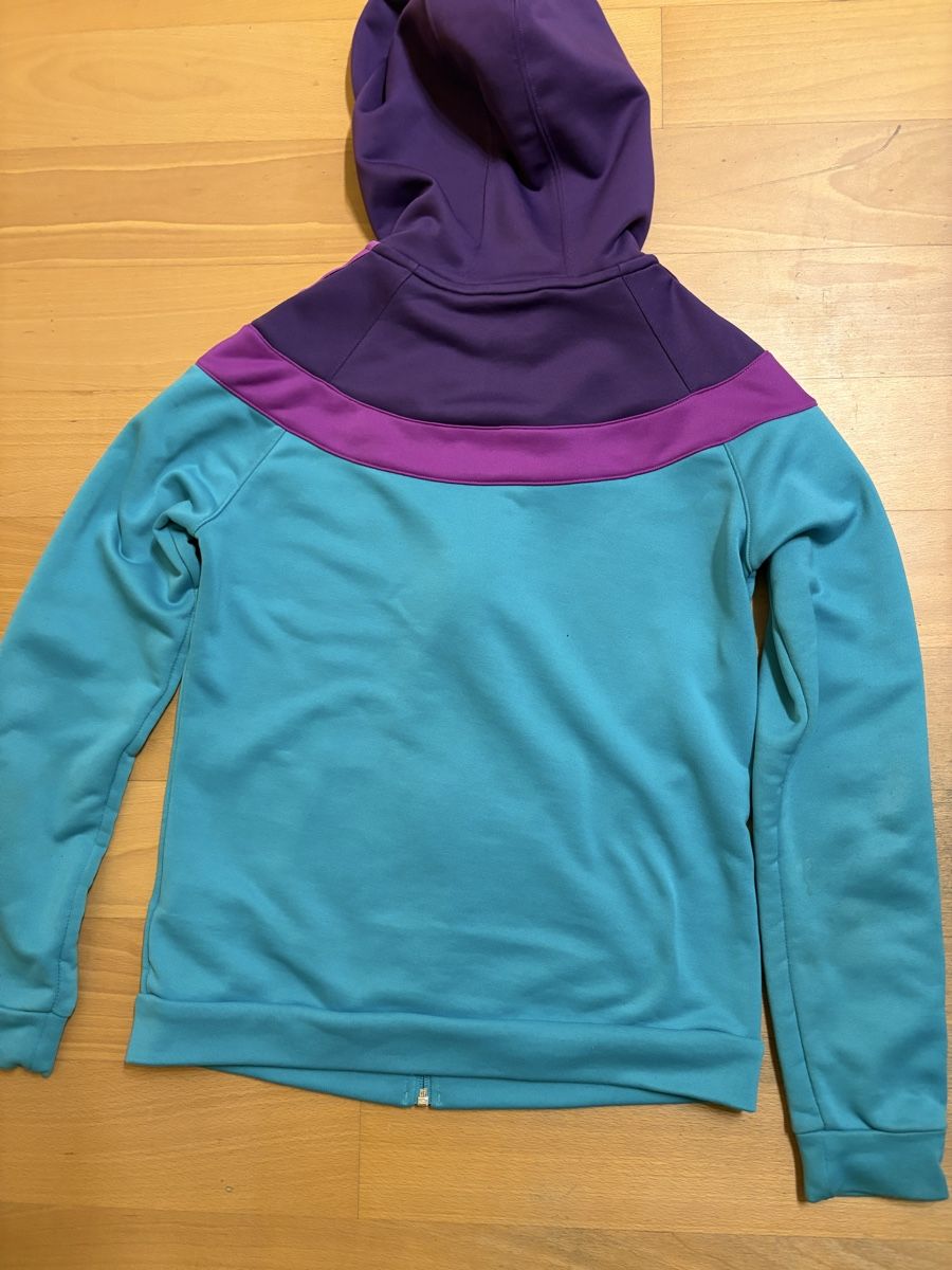 Adidas Giacche & Cappotti: Adidas Kapuzenjacke – Usato da Lichtensteig venduto da lau_2999 1