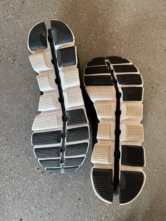 Chaussures femmes: On Schuhe, Gr. 39 – D'occasion à Meilen par Julia813 2