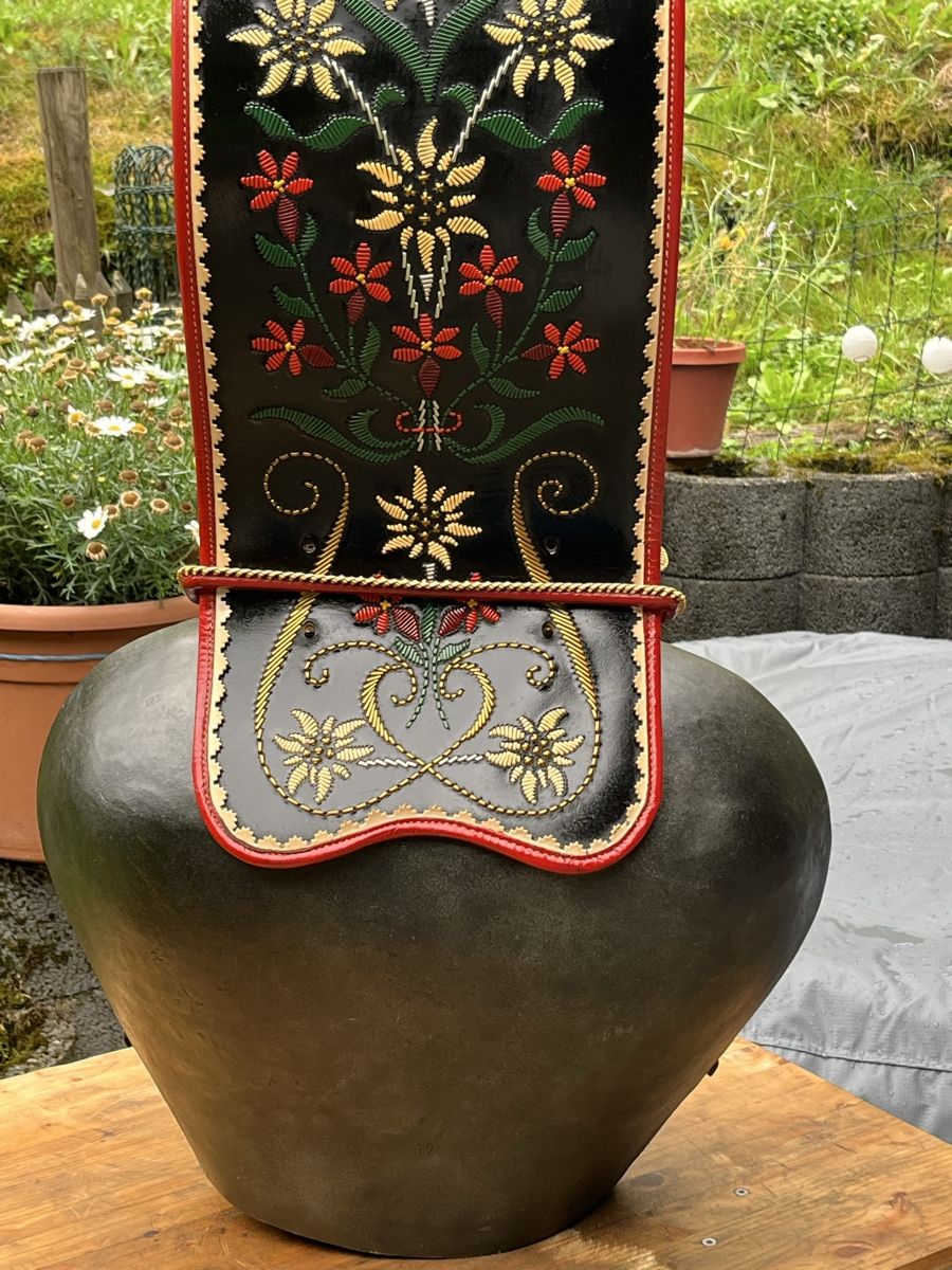 Morier Campanacci mucche: Schwiger Treichel – Nuovo (secondo la descrizione) da Wasen im Emmental venduto da weh_qg2d