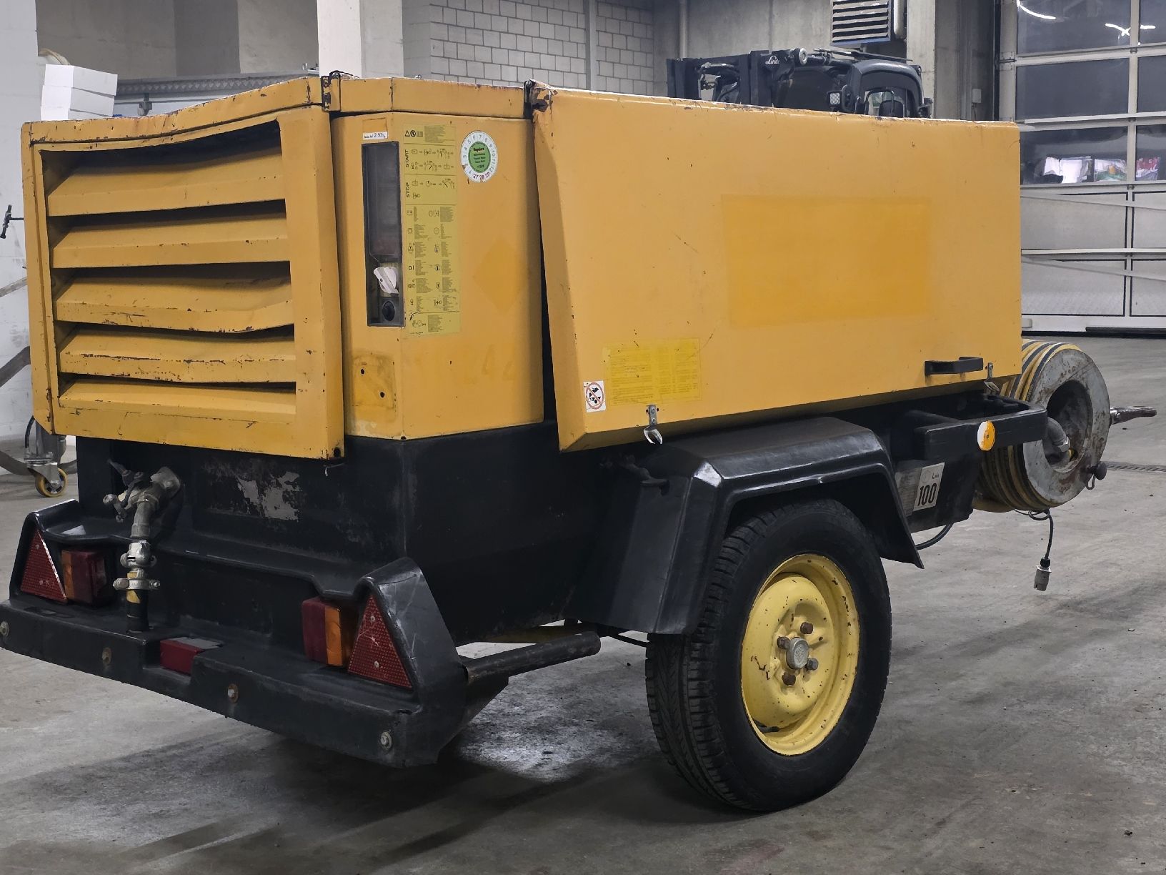 Atlas Copco Kompressoren: Baustellenkompressor Atlas-Copco XAS 76 – Gebraucht aus Wangen SZ von Fendtfahrer 2