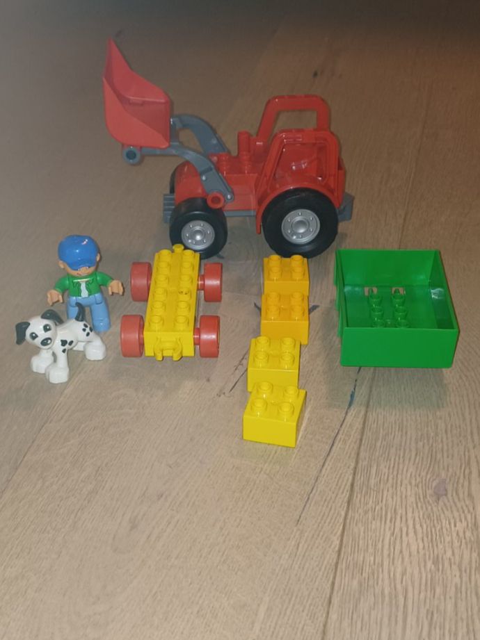 Spielzeuge: Lego Duplo Traktor mit Anhänger, Bauer & Hund – Gebraucht aus Wahlendorf von Irba 1