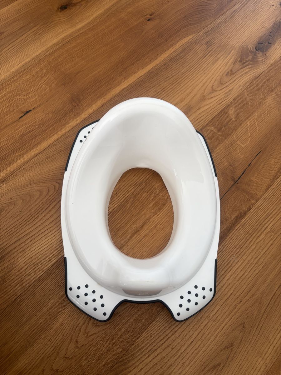 WC: Toilettenaufsatz Kleinkind – Gebraucht aus Ebikon von lisa_basler