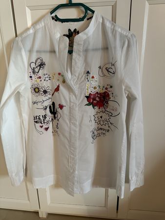 Weisse Desigual Bluse