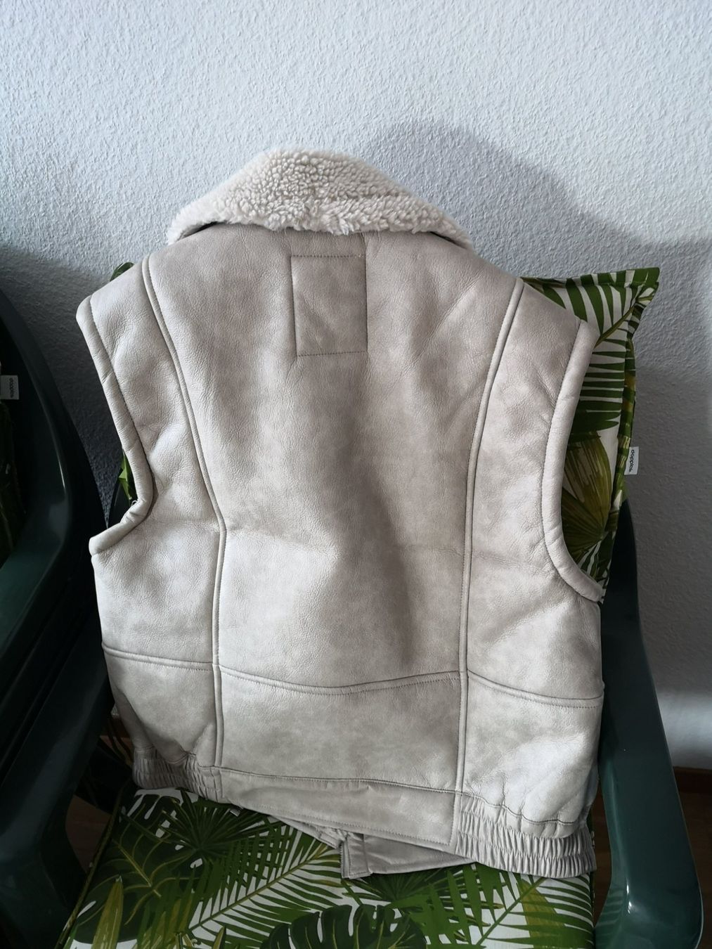 S.Oliver Gilet & Giacche senza maniche: BRAND NEW S.Oliver Weste M – Nuovo e nell'imballaggio originale da Winterthur venduto da Bruhag68 2