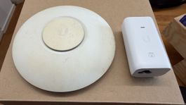 Ubiquiti UAP-AC-LR Access Point mit PoE Injector guter Zusta