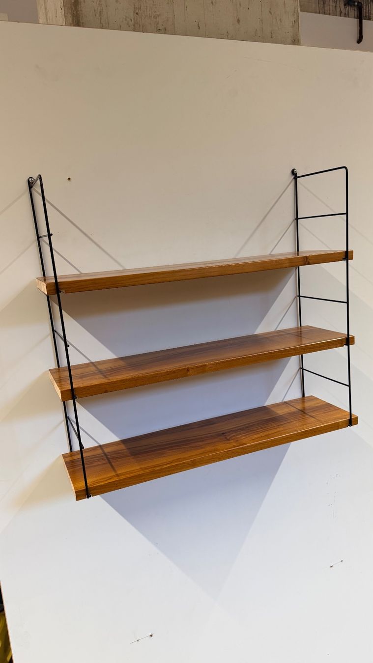 Étagères: Etagère vintage – D'occasion à Biel/Bienne par pvintage