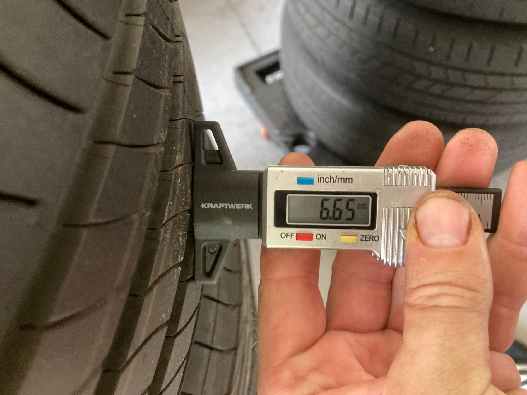 Michelin Pneumatici & Ruote complete: 225/45R17 Sommerpneu Michelin – Usato da Cham venduto da WB2223 5