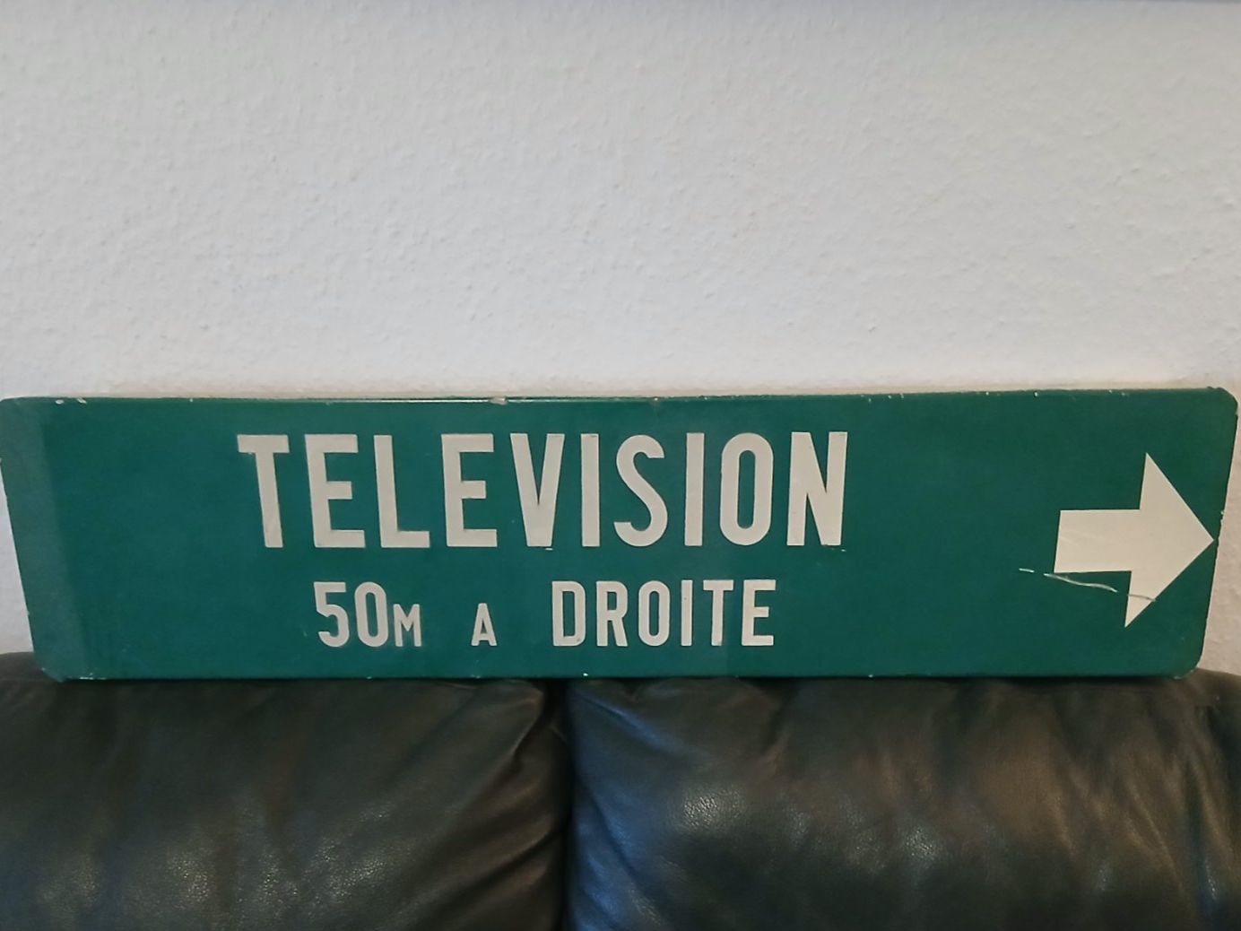 Insegne: Panneau ancien Télévision – Usato da Le Grand-Saconnex venduto da Rgt87