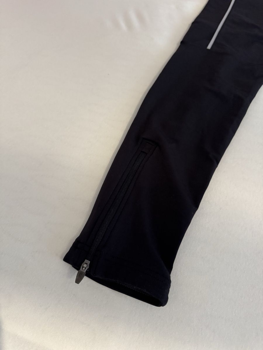 Pantaloni: LONG RUNNING PANTS🖤 – Usato da Dietikon venduto da athiinax 4