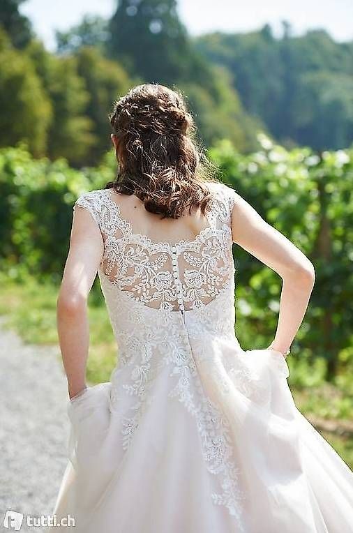 Kleider: Elegantes Hochzeitskleid – Gebraucht aus Brugg AG von ohuggenberger 2