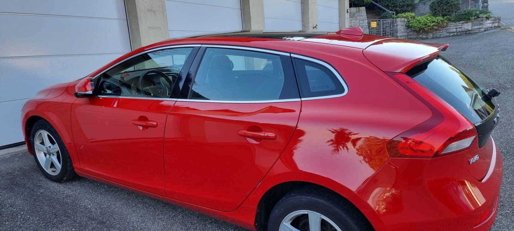 Volvo Automobili: Volvo v40 d3 – Usato da Belp venduto da Panther_ 2