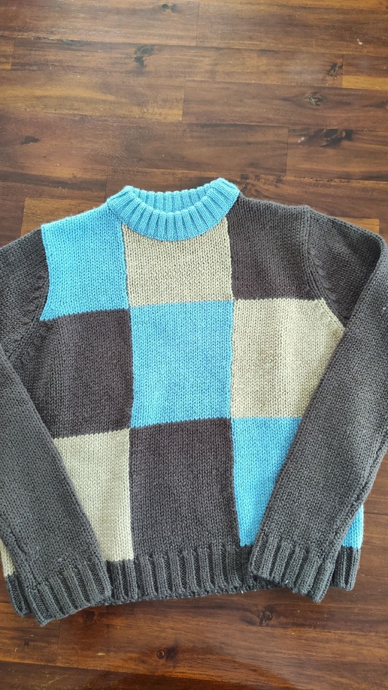 Pulls et sweat-shirts: Pully, Grösse 116 – D'occasion à Wohlen AG par art_9qvl