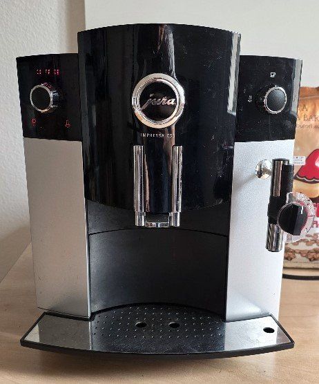 Jura Macchine per caffè & Macchine per espresso: Jura C55 – Usato da Zürich venduto da mimi_zh