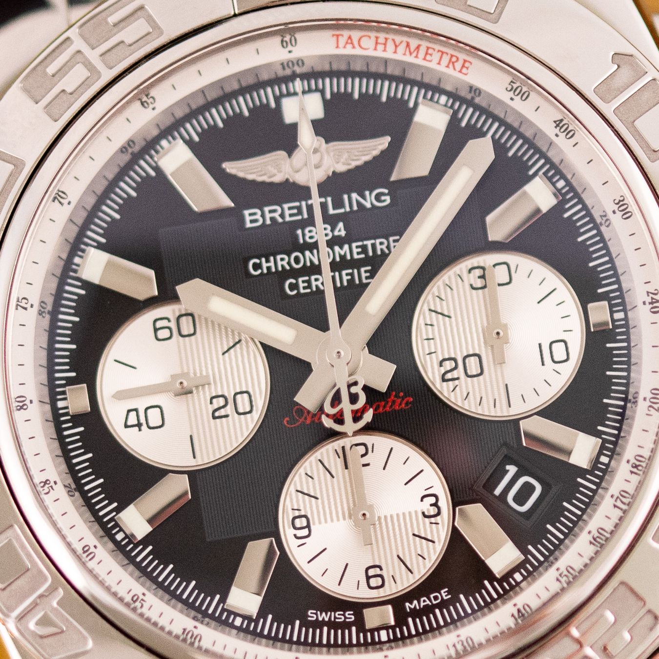 Breitling Orologi: Breitling Chronomat Black Dial/ AB0110/ 2018 / Full Set – Usato da Luzern venduto da PrimeSwissTime 3
