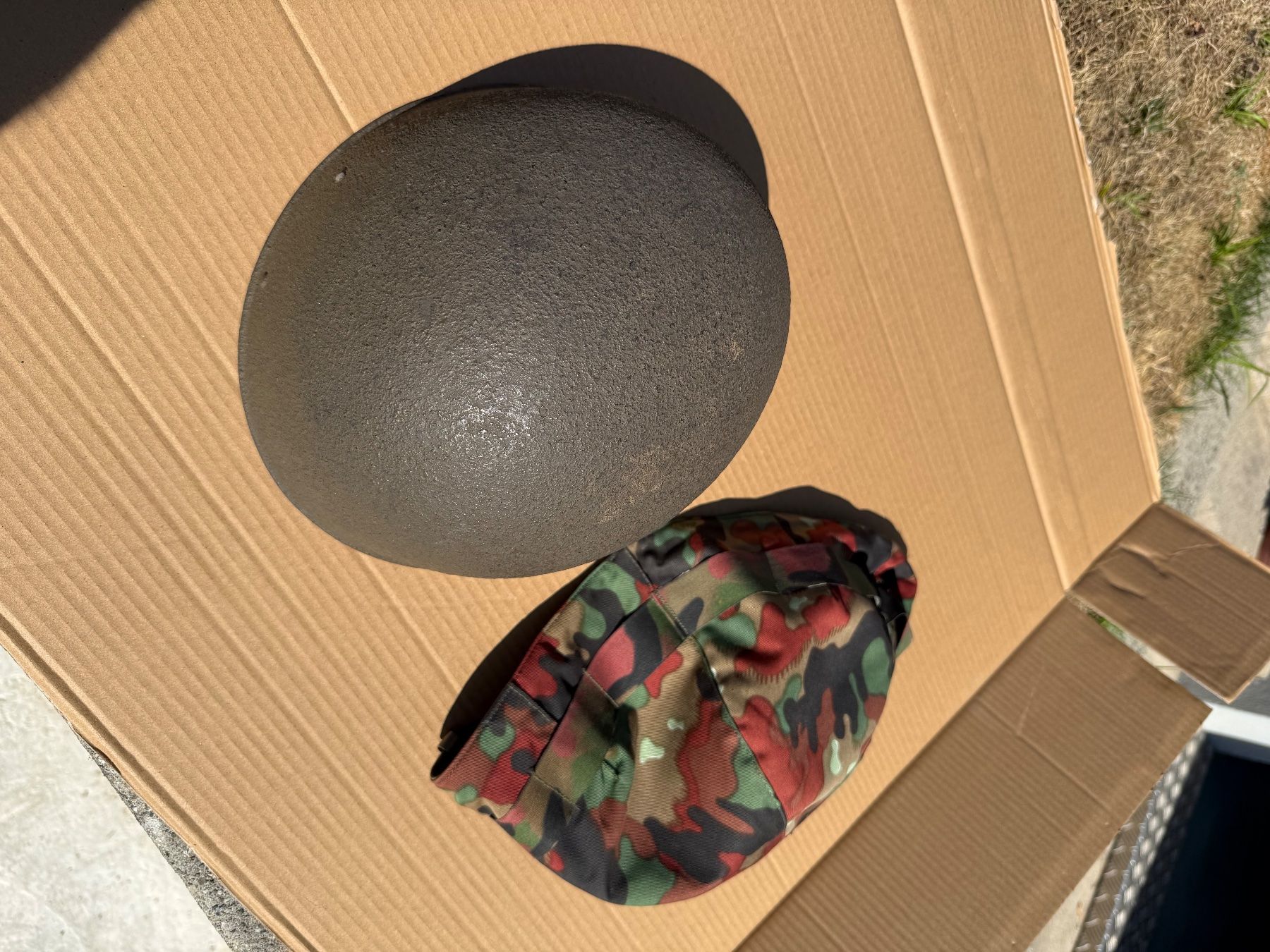 Uniformen & Effekten: Militär Motorradfahrer Helm – Gebraucht aus Zell LU von wert59 2