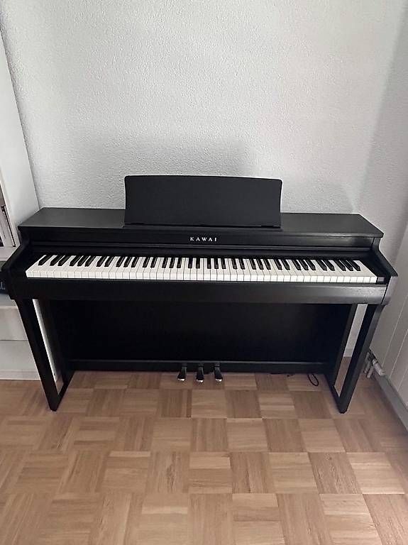 Strumenti musicali: Piano numérique KAWAI CN201 – Usato da Yverdon-les-Bains venduto da BasileG