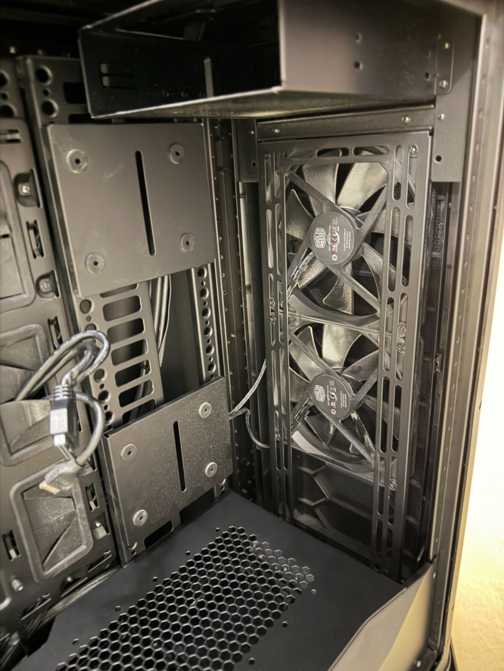 Custodie: Cooler Master C700 Case – Usato da Müntschemier venduto da marcner 2
