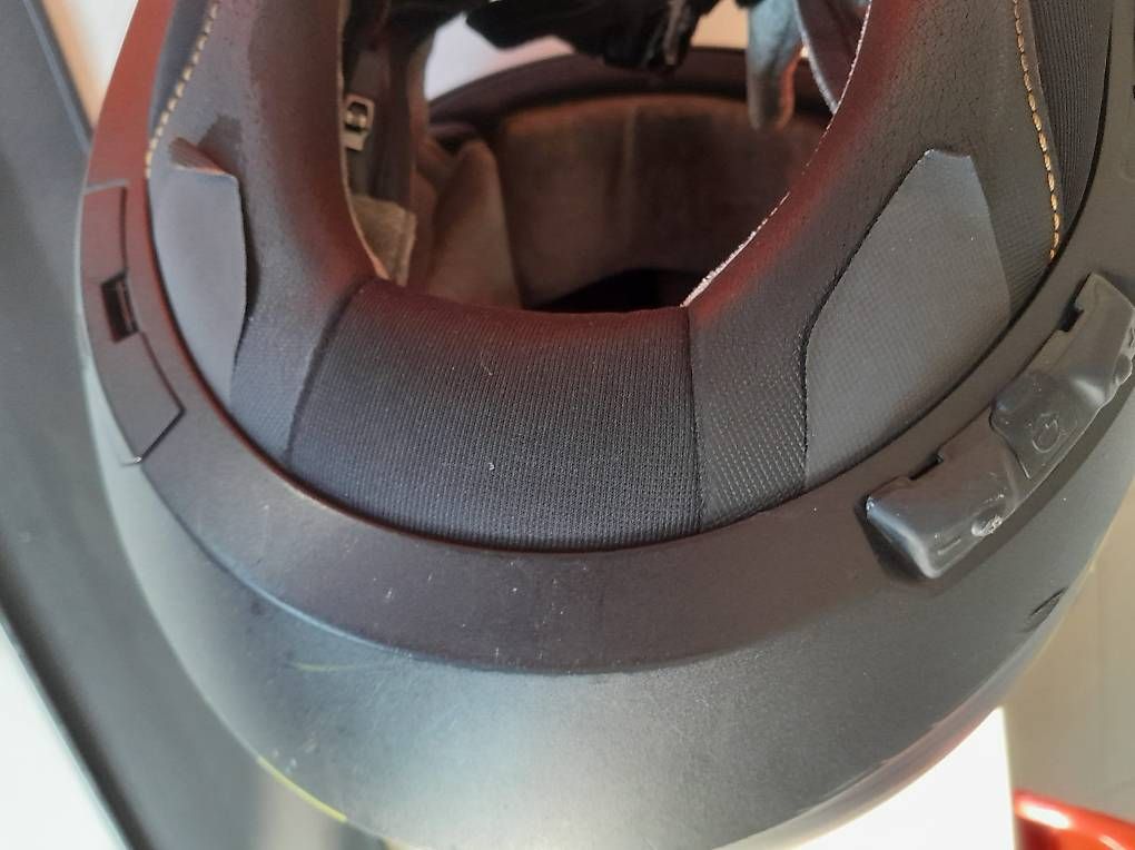 Caschi & visiere: SCHUBERTH C4 interpone XL 61 – Usato da Robasacco venduto da max_6h6b 2