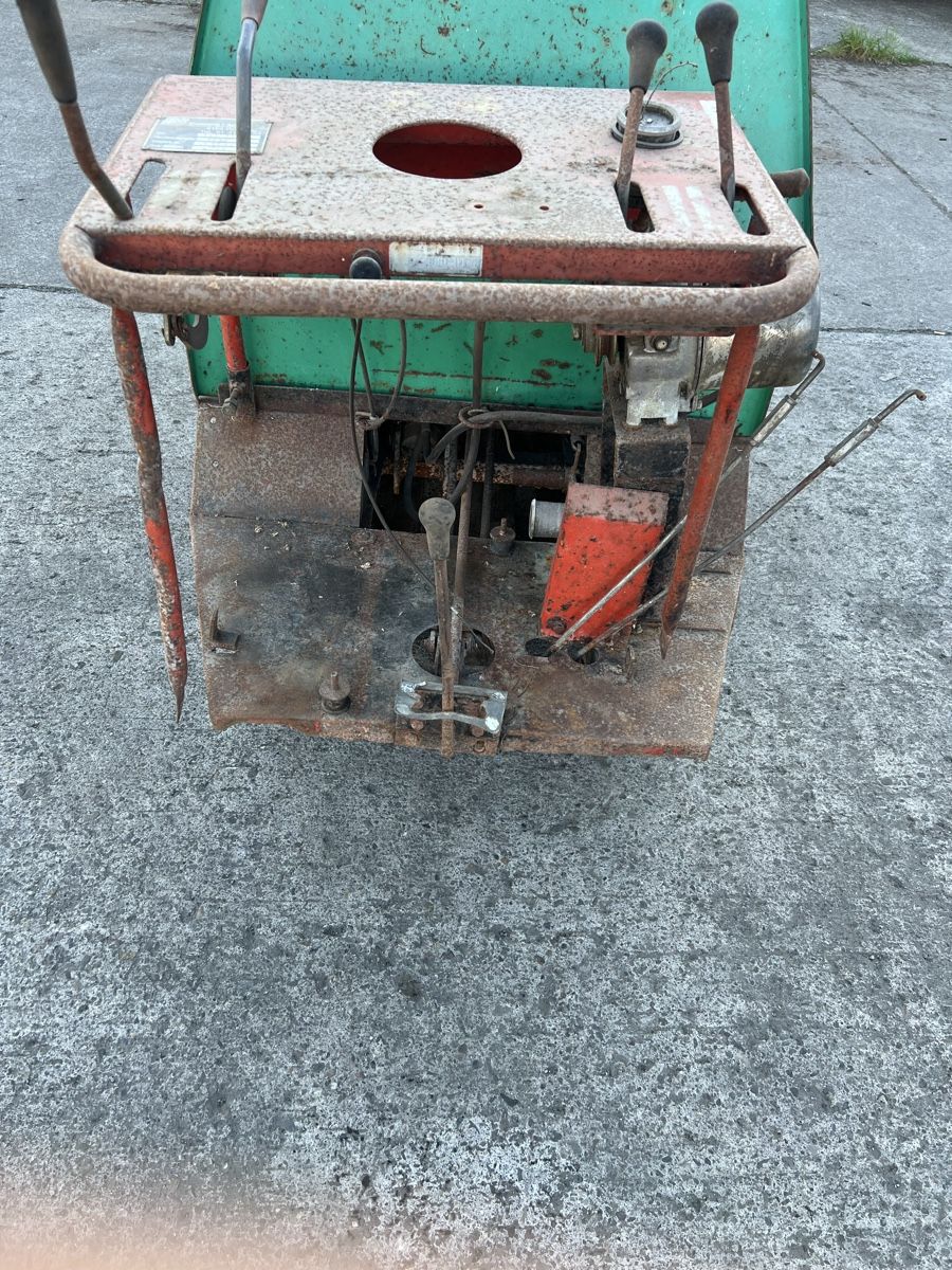 Tutte le macchine: Raupendumper hydraulisch kippbar Defekt  – Difettoso da Uster venduto da Uster1984 1