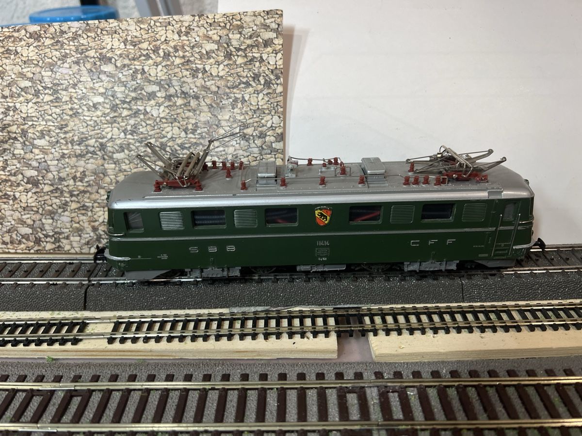 Märklin Modellini di ferrovie: Märklin SBB Ae 6/6 – Usato da Dübendorf venduto da Troggy 1