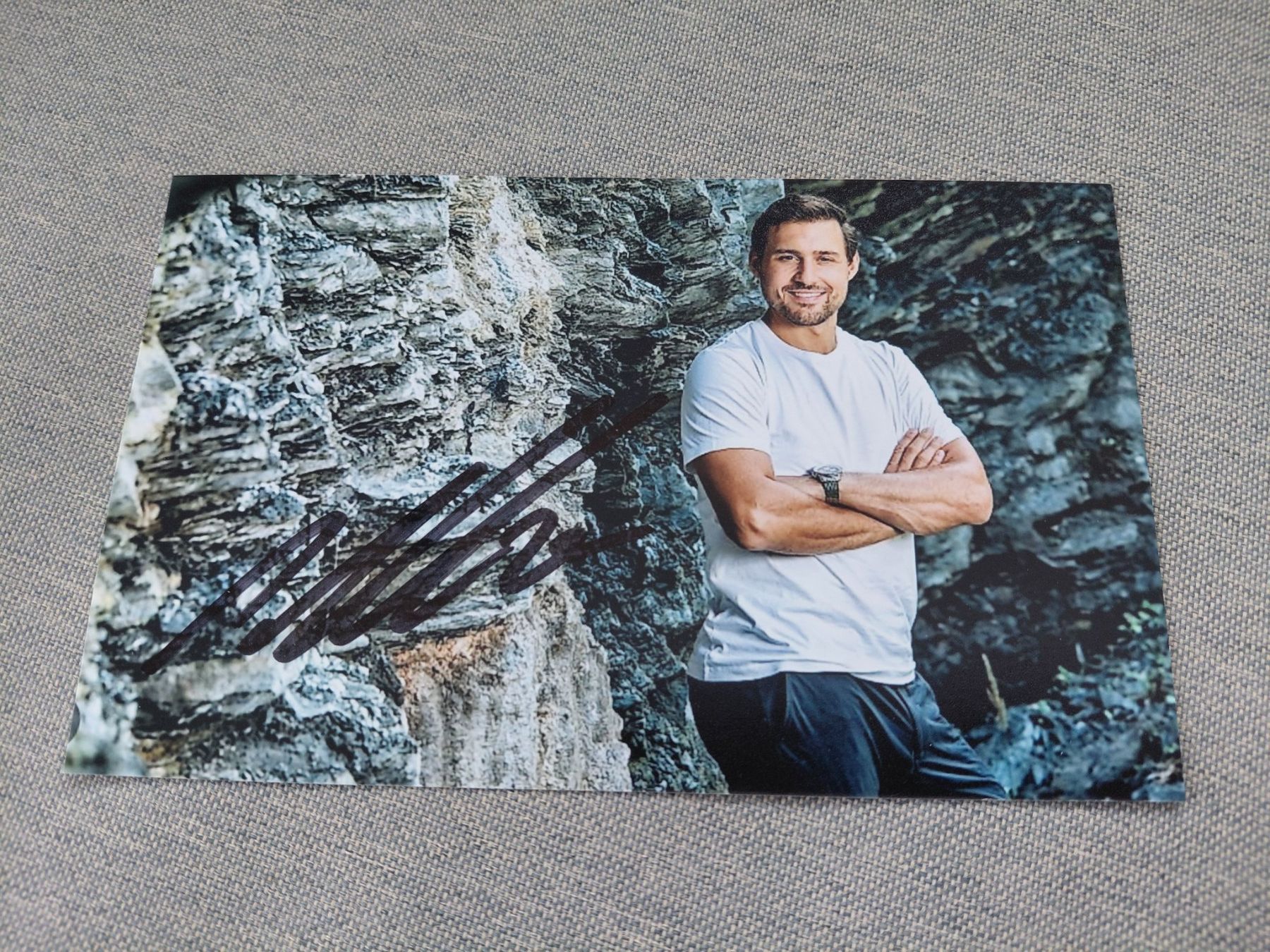Autografi: Autogramm Nino Niederreiter – Usato da Schmerikon venduto da Olympia04