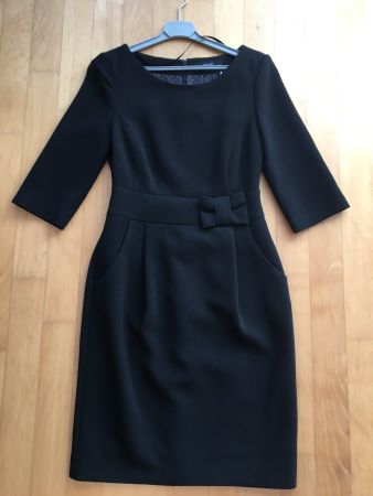 Kleid, schwarz,  von Hallhuber