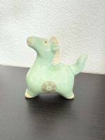 Keramik Pferd grün Figur Dekoration
